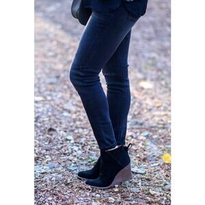 Lucky Brand Yakeena Black Suede Wedge Heeled Booties Size 10